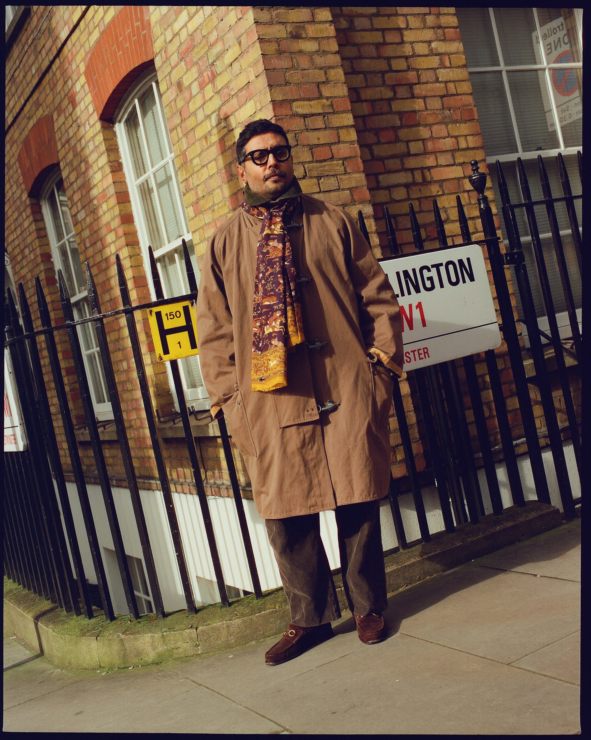 UK Wool and Silk Scarf - Hunters in Indigo