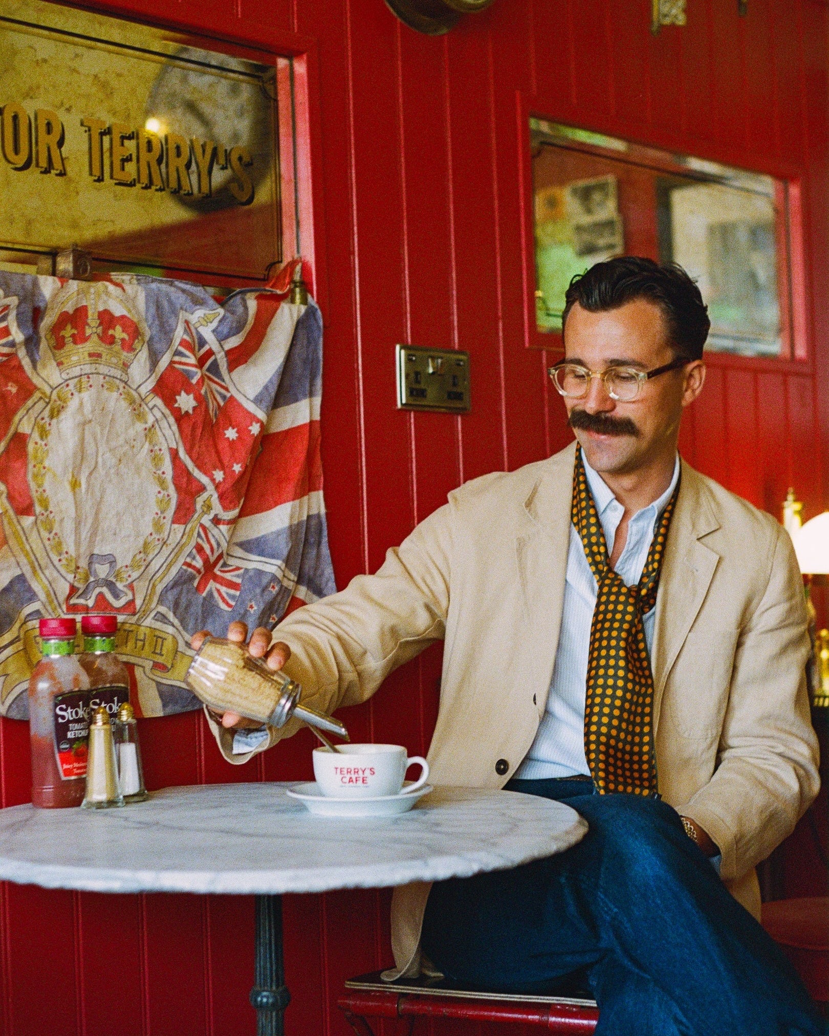 Men's Silk Scarf - Geometric Pattern - Skytree Olive