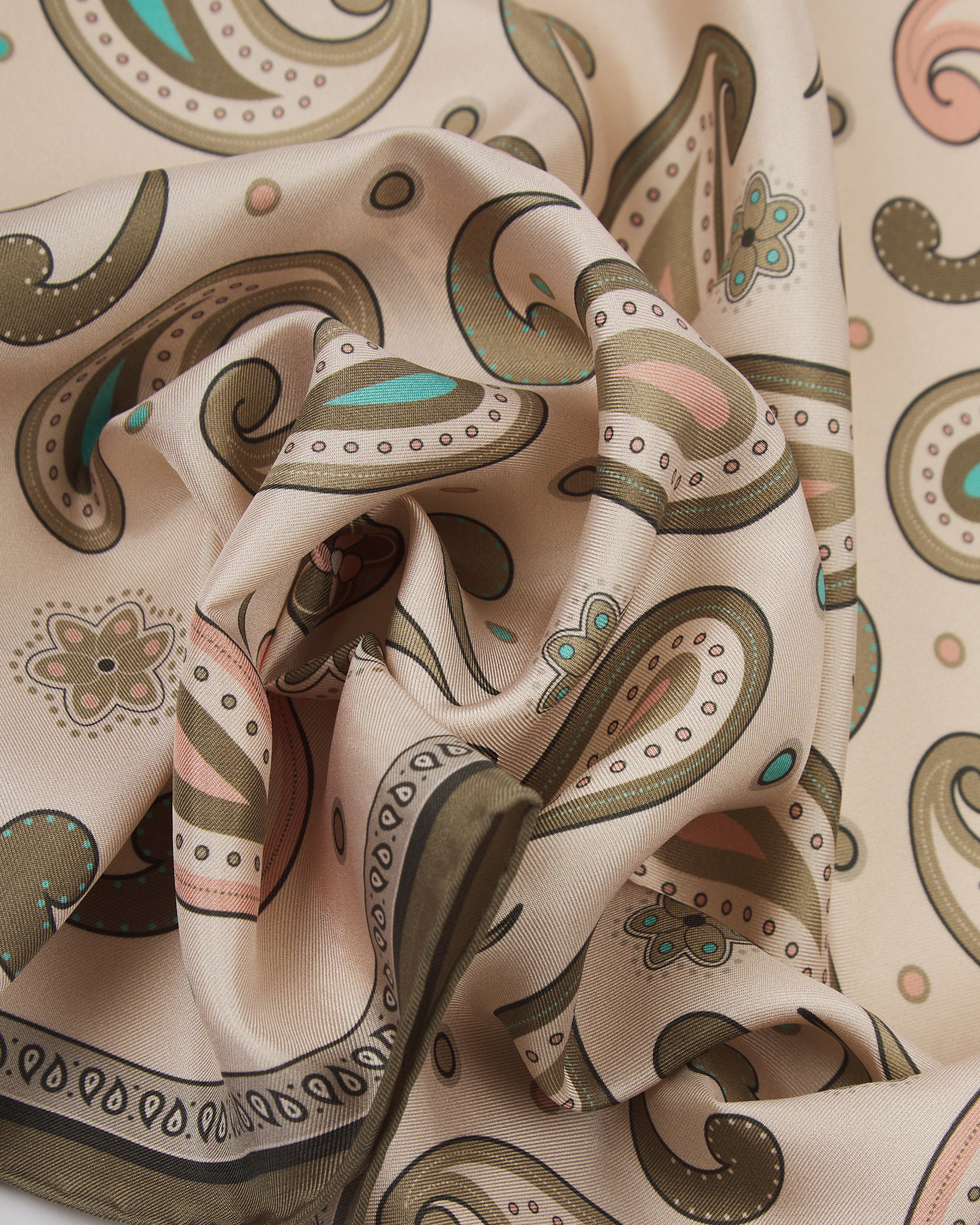 Silk Neckerchief - Belgravia in Cream