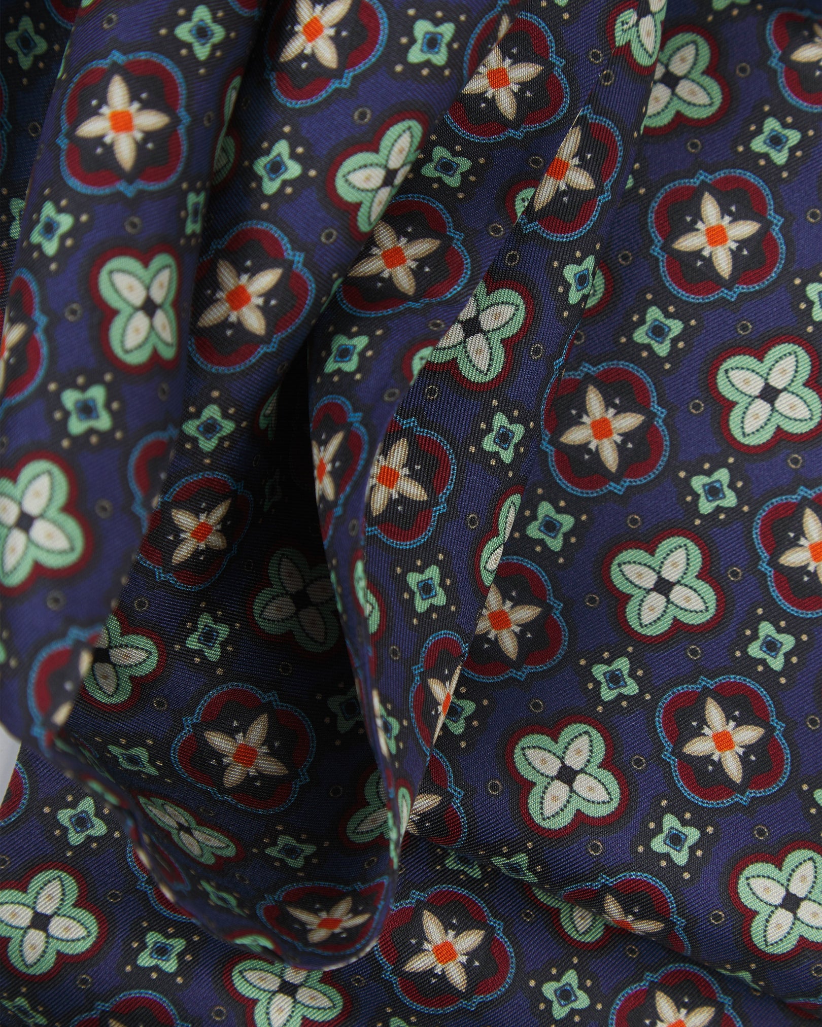 Men's Silk Aviator Scarf - Wenatchee | Gardenia