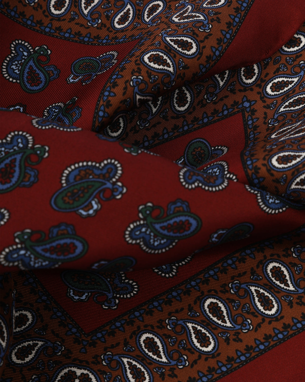 UK Silk Pocket Square - Hookstone | Red