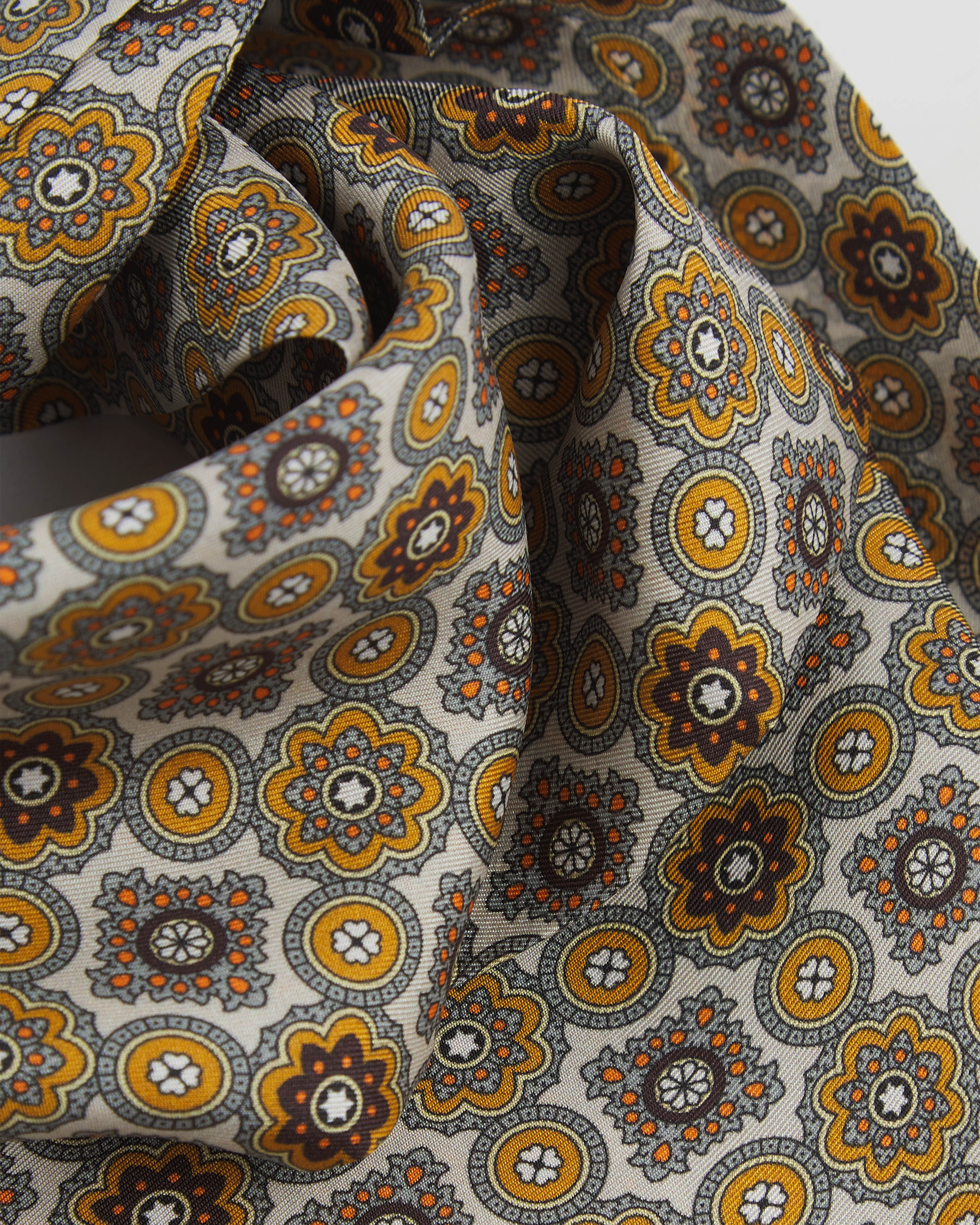 Men's Silk Aviator Scarf in Geometric Pattern - The Wenatchee Aviator