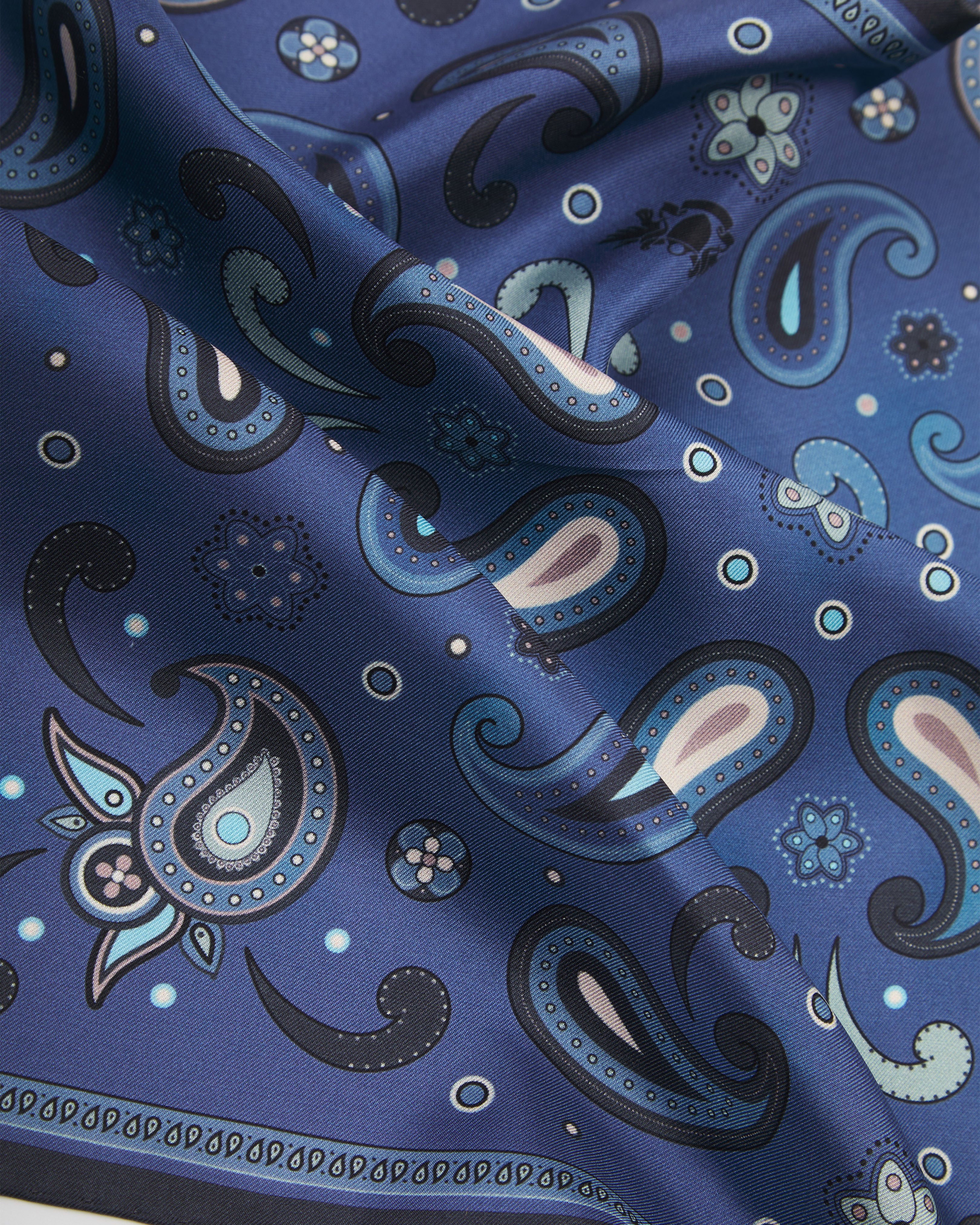 The London Square — Belgravia in Cornflower Blue