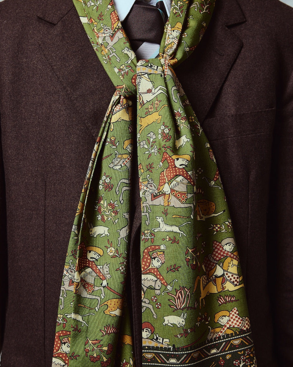 ! 英国製ウール＆シルクスカーフ - オリーブグリーンのハンター