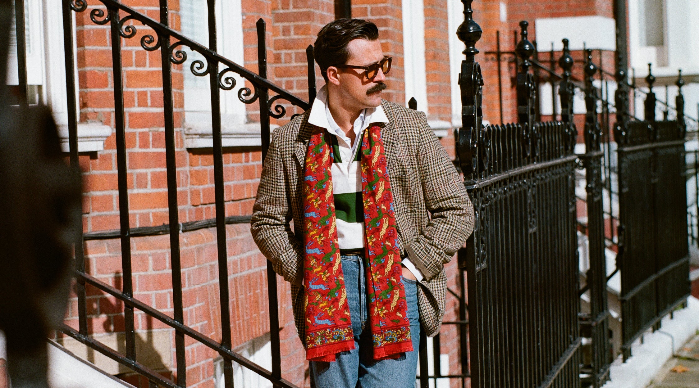 アルマbb (スカーフ付き) ルイヴィトンアルマ BB スカーフ付 14145 ブラウン レディース