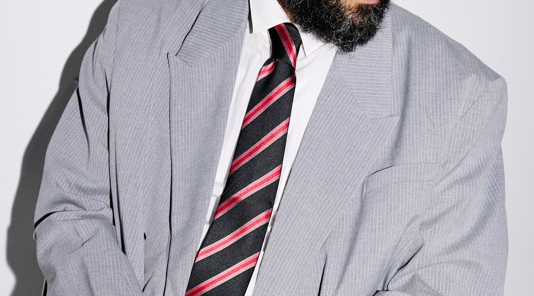 ソーホー スカーフ - メンズ シルク スカーフ & ポケット