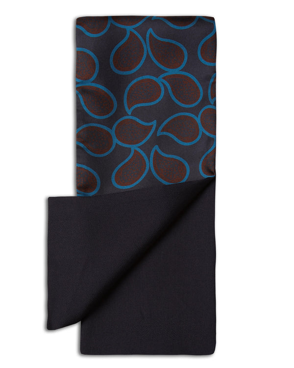 100% silk top and folded back to reveal black, 100% wool bottom of the luxurious patterned scarf from Soho Scarves.